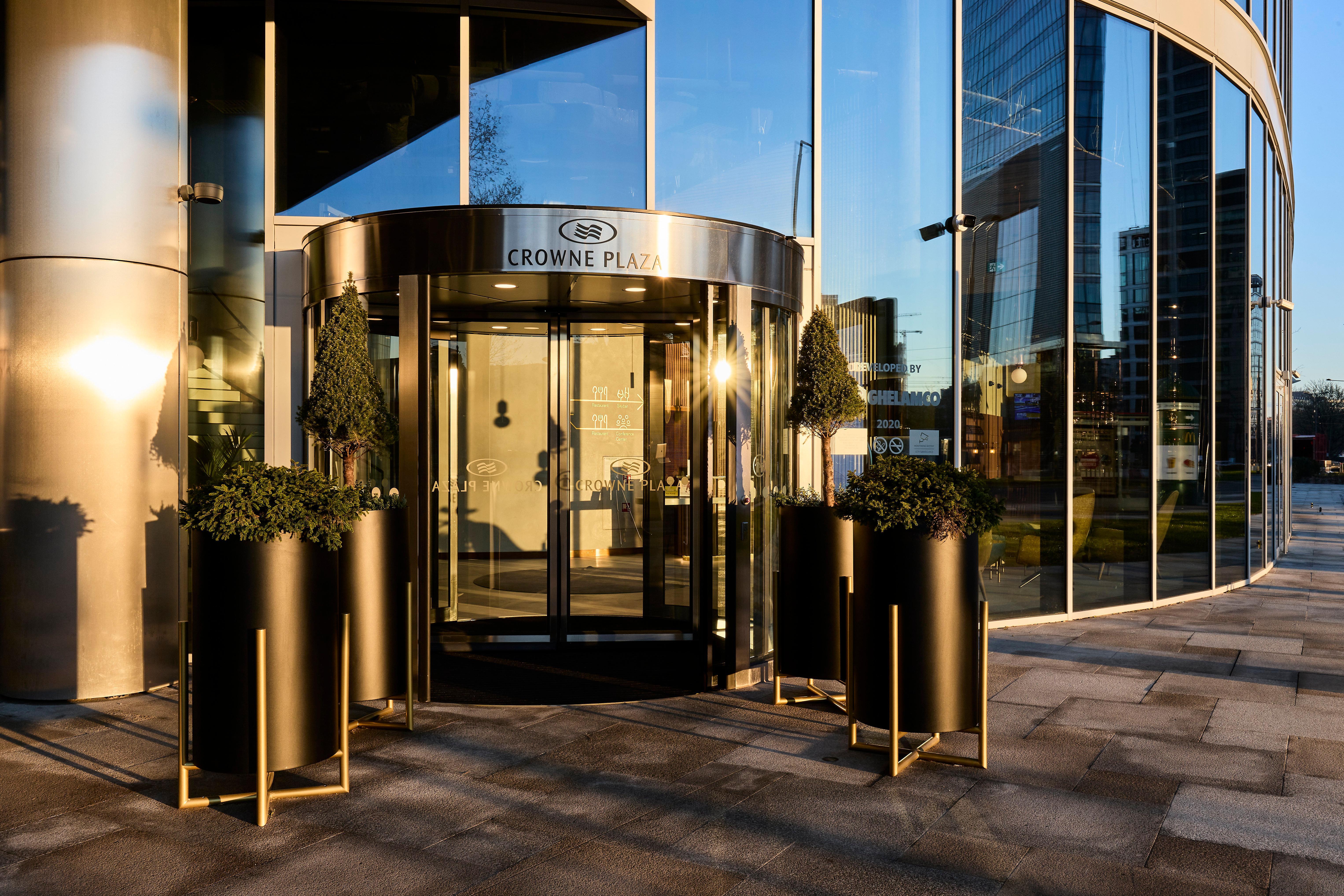 Crowne Plaza - Warsaw - The Hub By Ihg Hotel Exterior photo